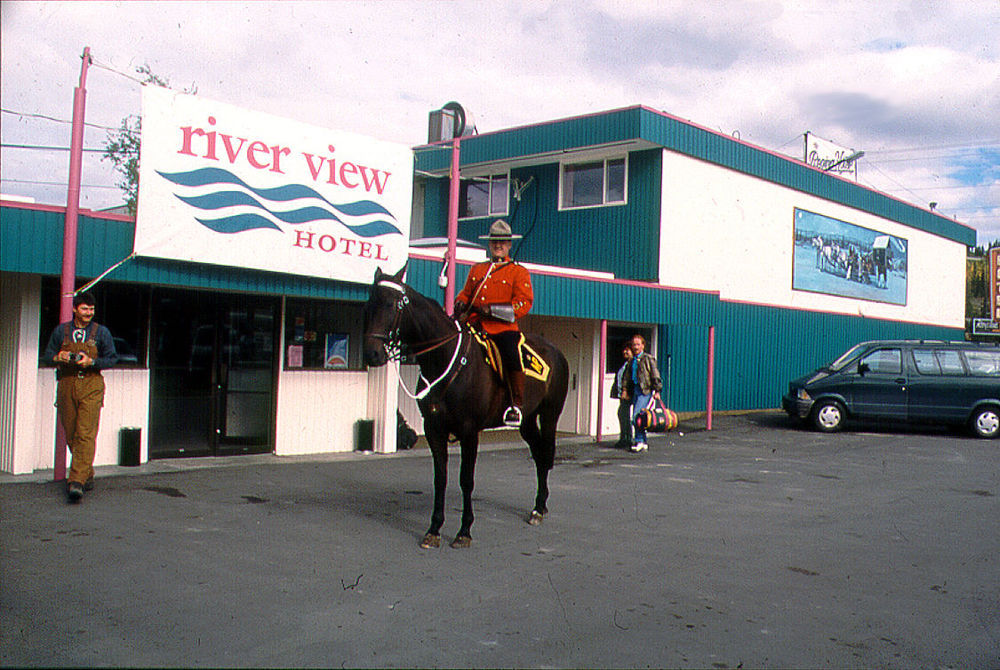 Canadas Best Value Inn- Riverview Hotel Whitehorse Eksteriør bilde